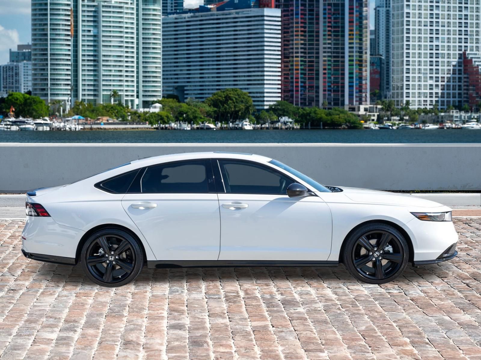 Certified 2025 Honda Accord Sport image 4