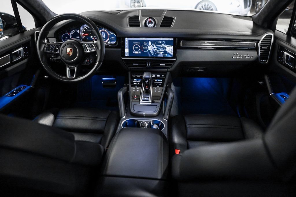 Used 2019 Porsche Cayenne Turbo AWD/4WD image 21