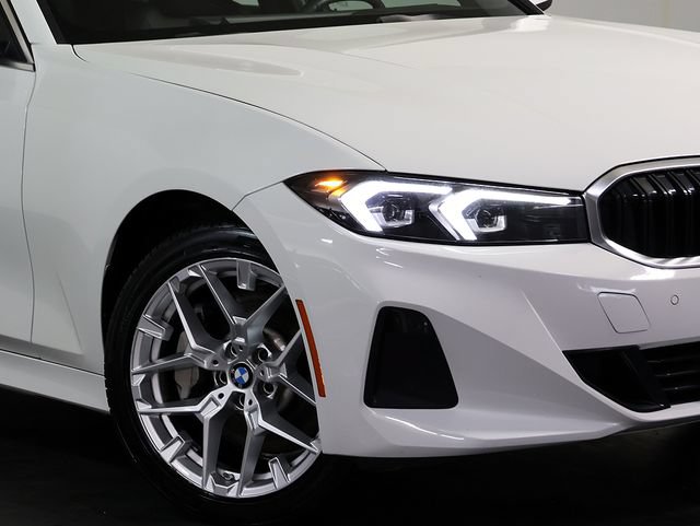 Used 2025 BMW 330i xDrive Sedan AWD/4WD image 8