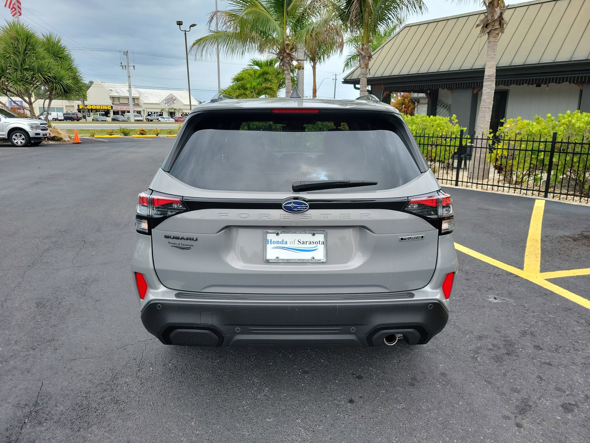 Used 2025 Subaru Forester Touring w/ Popular Package - Touring AWD/4WD image 7