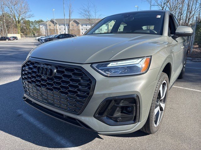 Used 2024 Audi Q5 2.0T Premium Plus w/ Premium Plus Package image 8