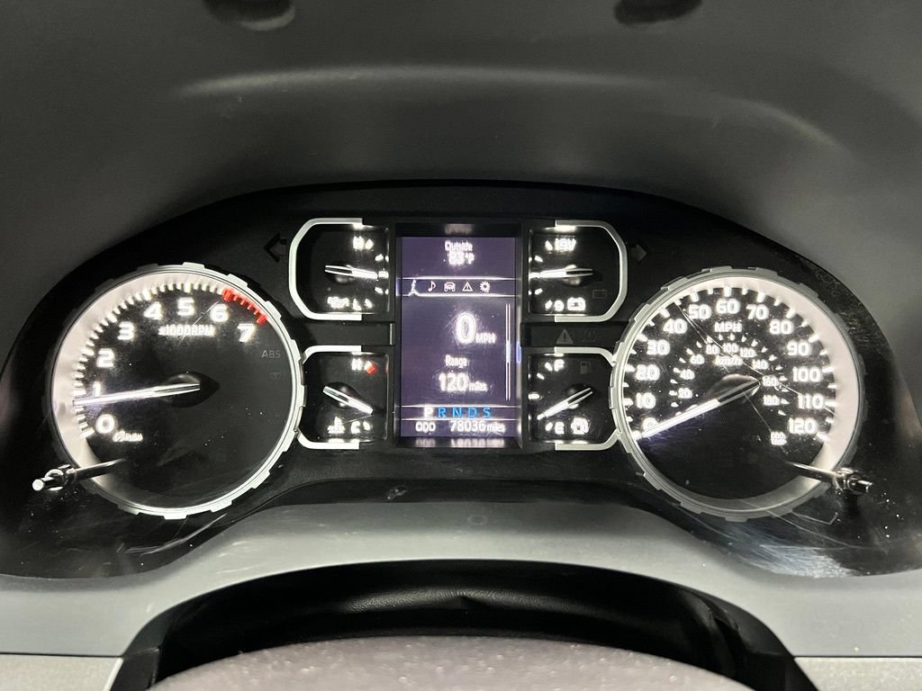 Used 2020 Toyota Tundra SR5 w/ SR5 Upgrade Package AWD/4WD image 26