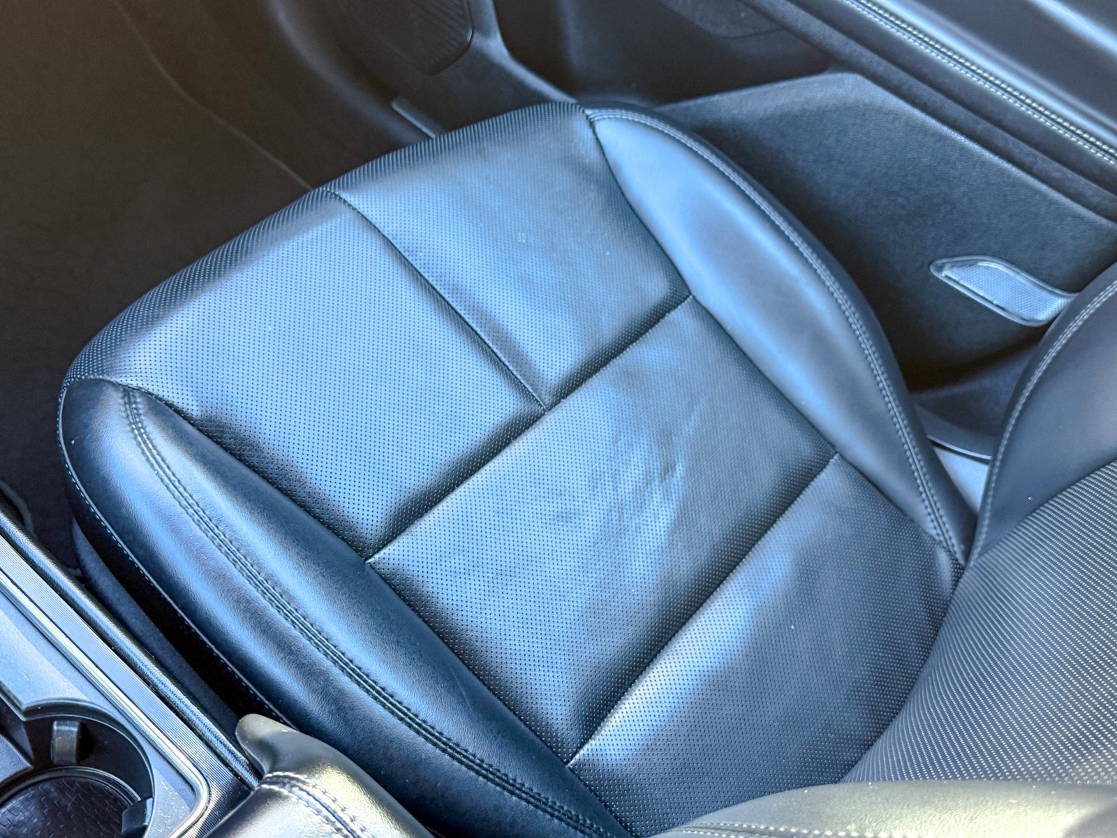 Used 2021 Lincoln Corsair AWD w/ Equipment Group 101A image 36