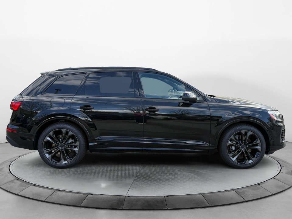 New 2026 Audi Q7 3.0T Premium Plus AWD/4WD image 8