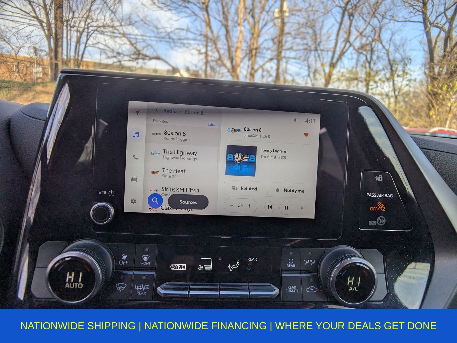 Used 2023 Toyota Highlander L image 25