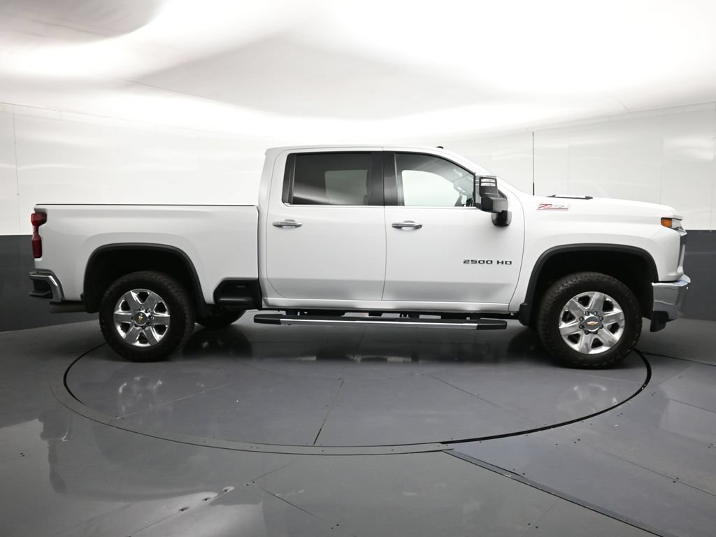 Used 2022 Chevrolet Silverado 2500 LTZ w/ LTZ Plus Package AWD/4WD image 6