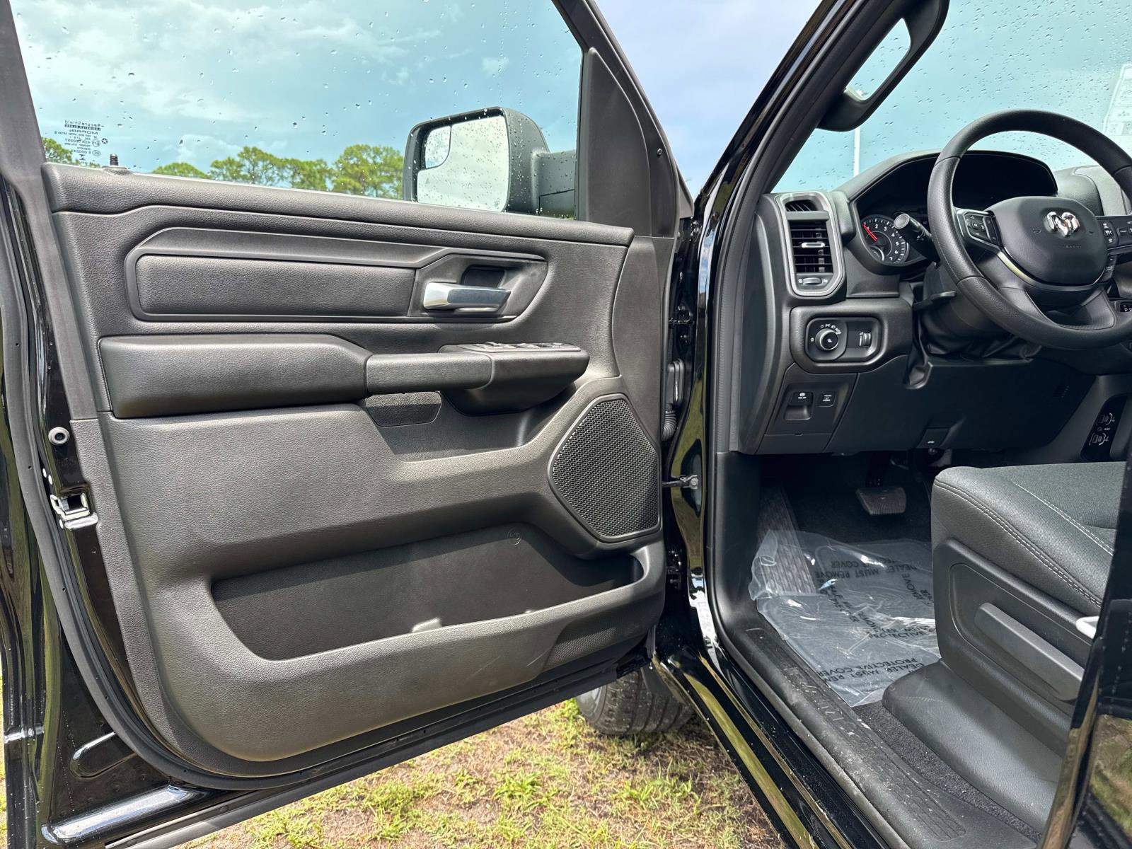 New 2025 RAM 1500 Tradesman image 17