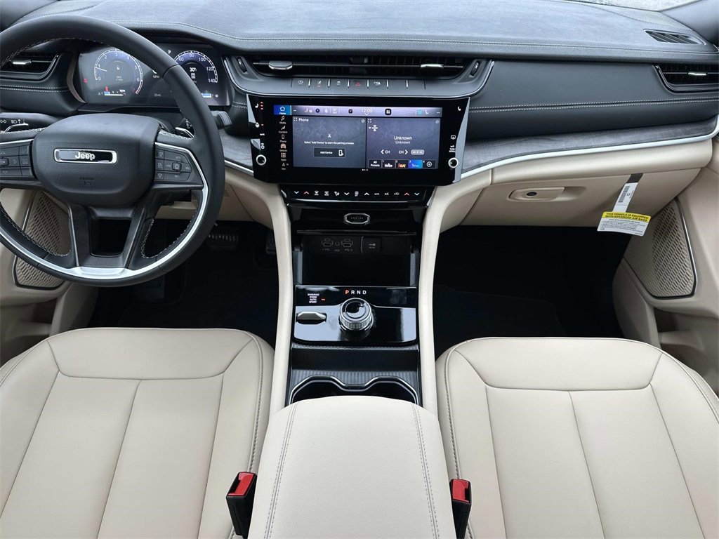 New 2026 Jeep Grand Cherokee L Limited image 11