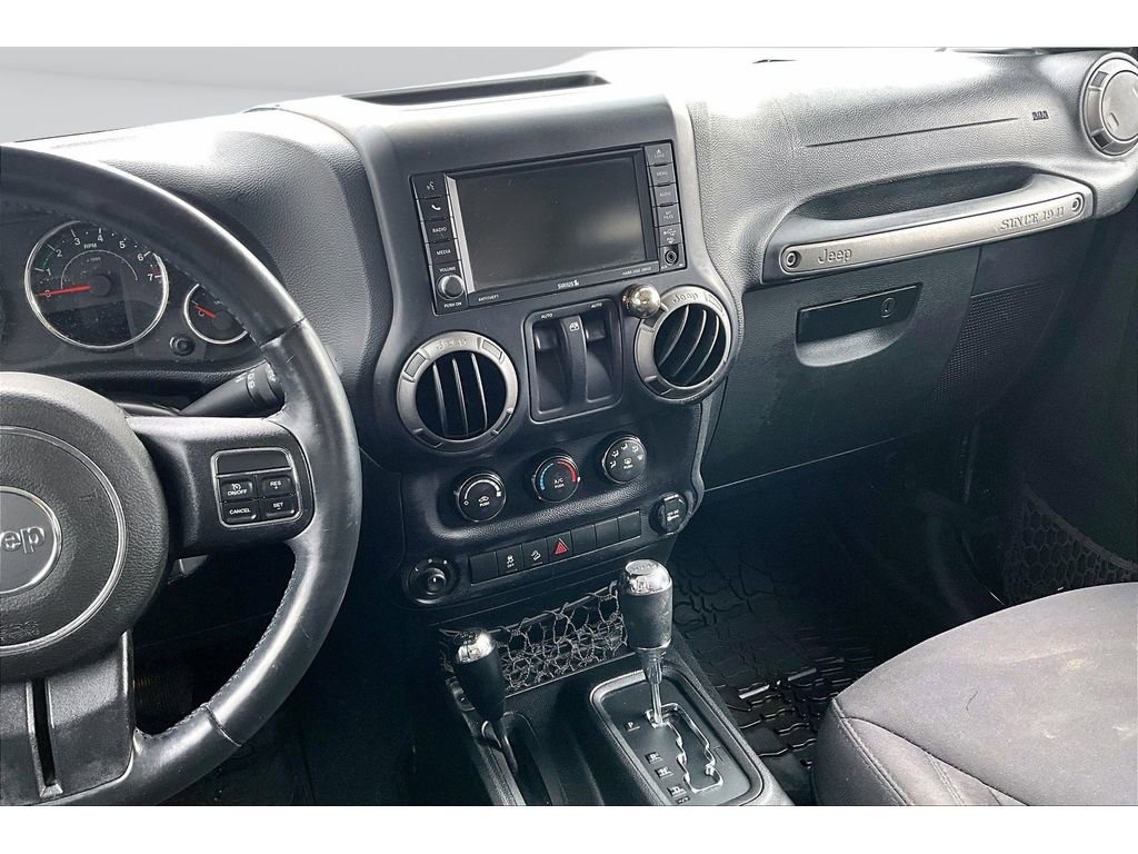 Used 2015 Jeep Wrangler Sport image 7