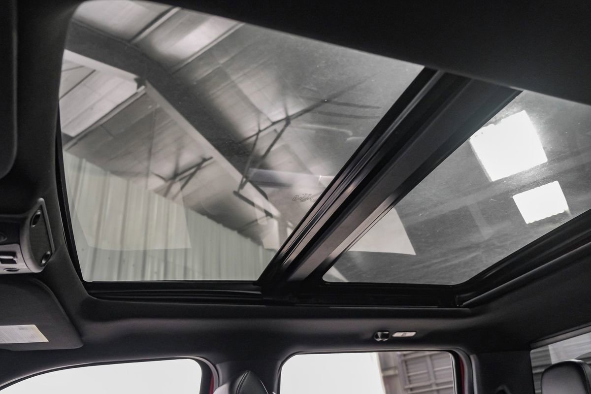 Used 2019 Ford F150 Raptor w/ Equipment Group 802A Luxury image 23