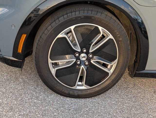 Used 2023 Ford Mustang Mach-E Premium image 4