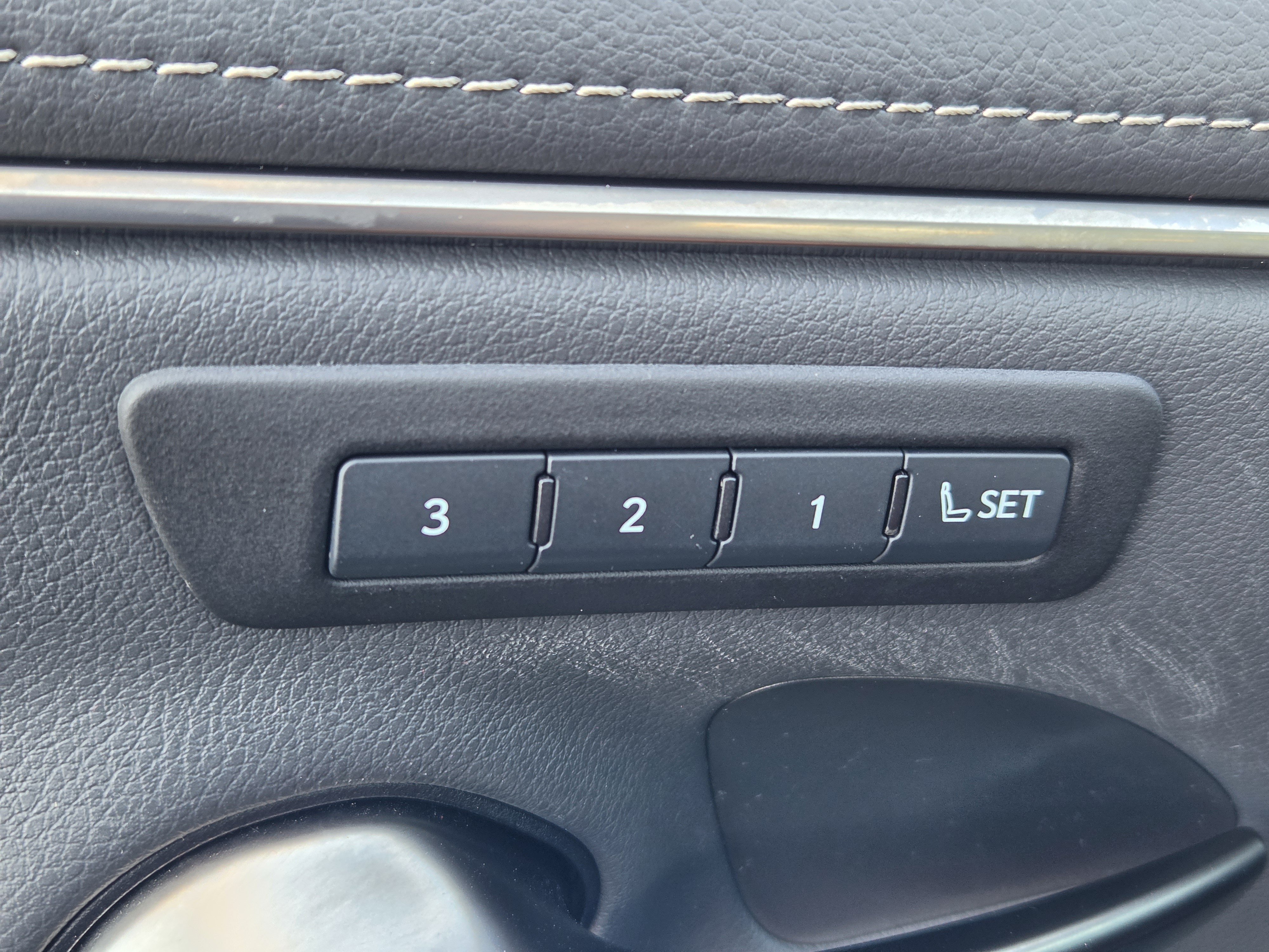 Used 2022 Lexus ES 350 w/ Premium Package FWD image 28