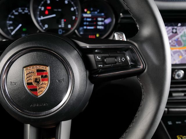 Certified 2026 Porsche Macan AWD/4WD image 23