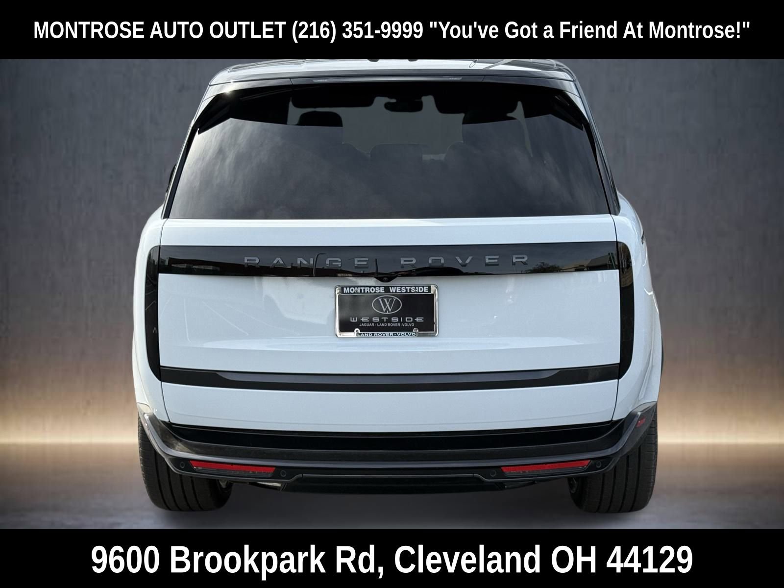 New 2025 Land Rover Range Rover SE image 4