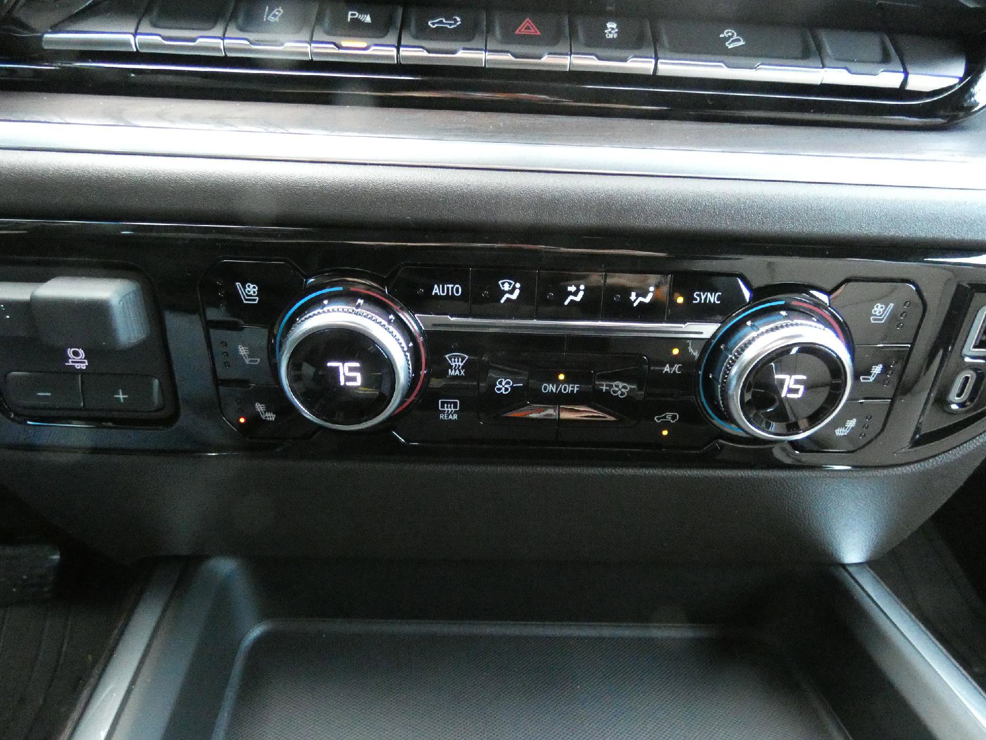 New 2026 GMC Sierra 2500 SLT w/ SLT Premium Package image 23