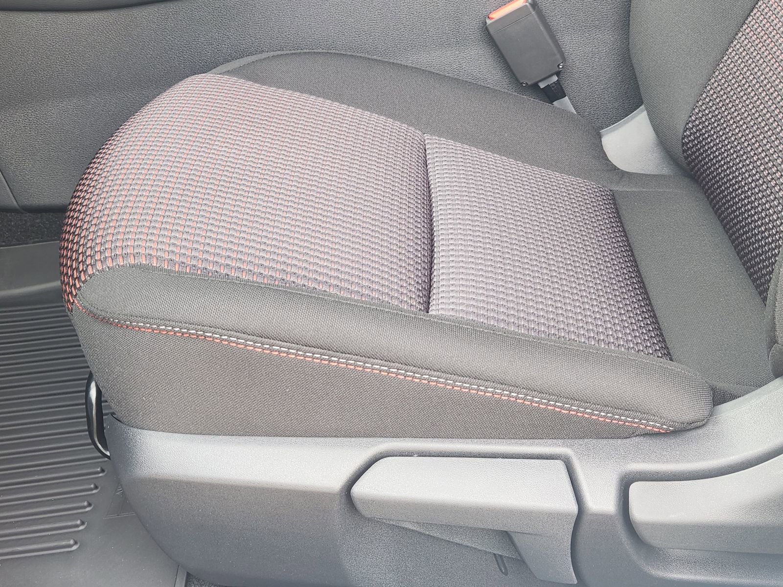 New 2026 Nissan Sentra SR FWD image 23