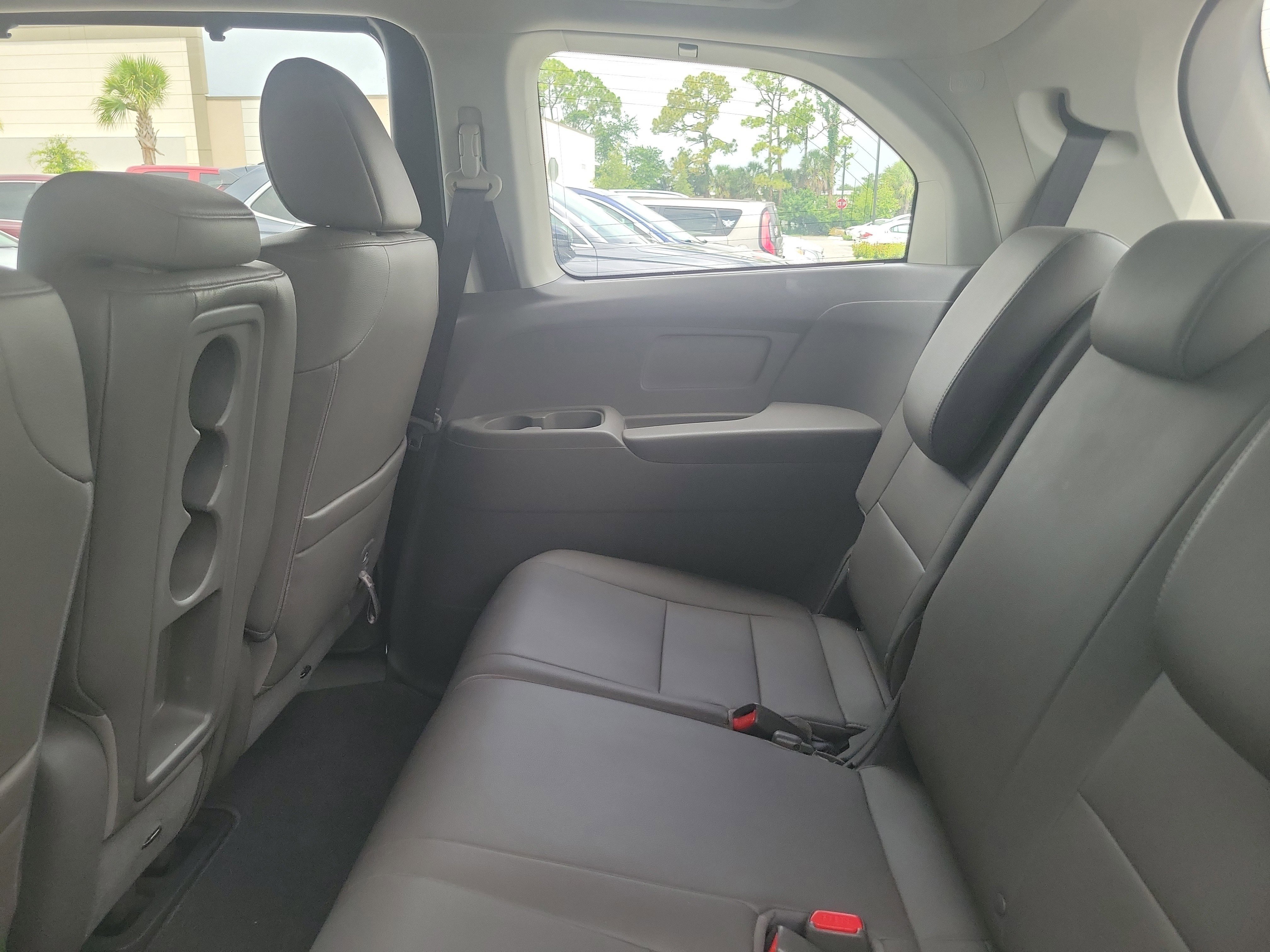 Used 2011 Honda Odyssey EX-L image 10