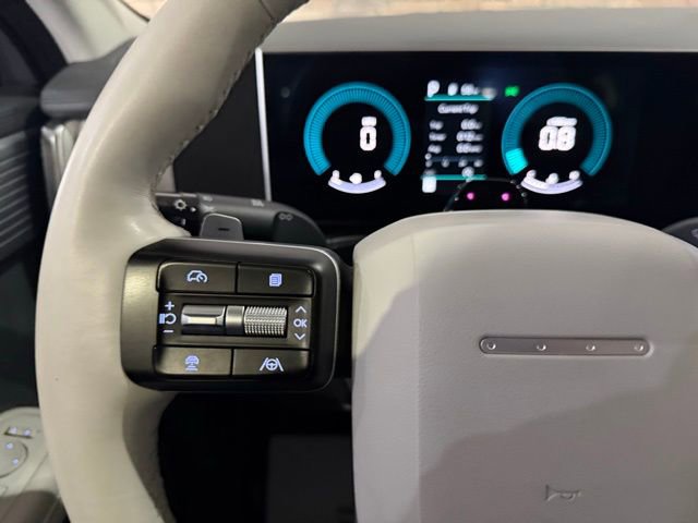 Used 2025 Hyundai Santa Fe SEL image 13