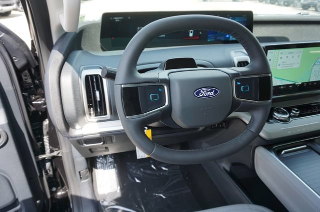 New 2027 Ford Expedition Max Active RWD image 12