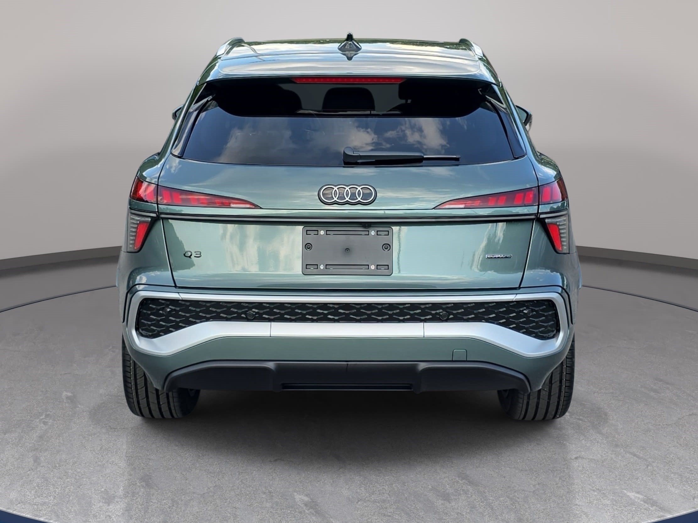 New 2026 Audi Q3 quattro 2.0T AWD/4WD image 6