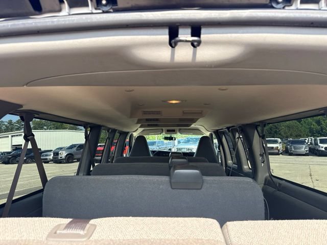 Used 2025 Chevrolet Express 3500 LS RWD image 12
