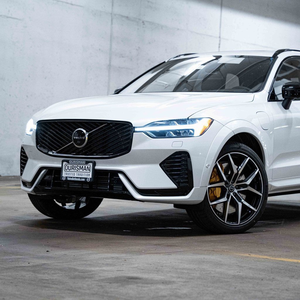 New 2026 Volvo XC60 T8 Polestar w/ Protection Package Premier AWD/4WD image 2