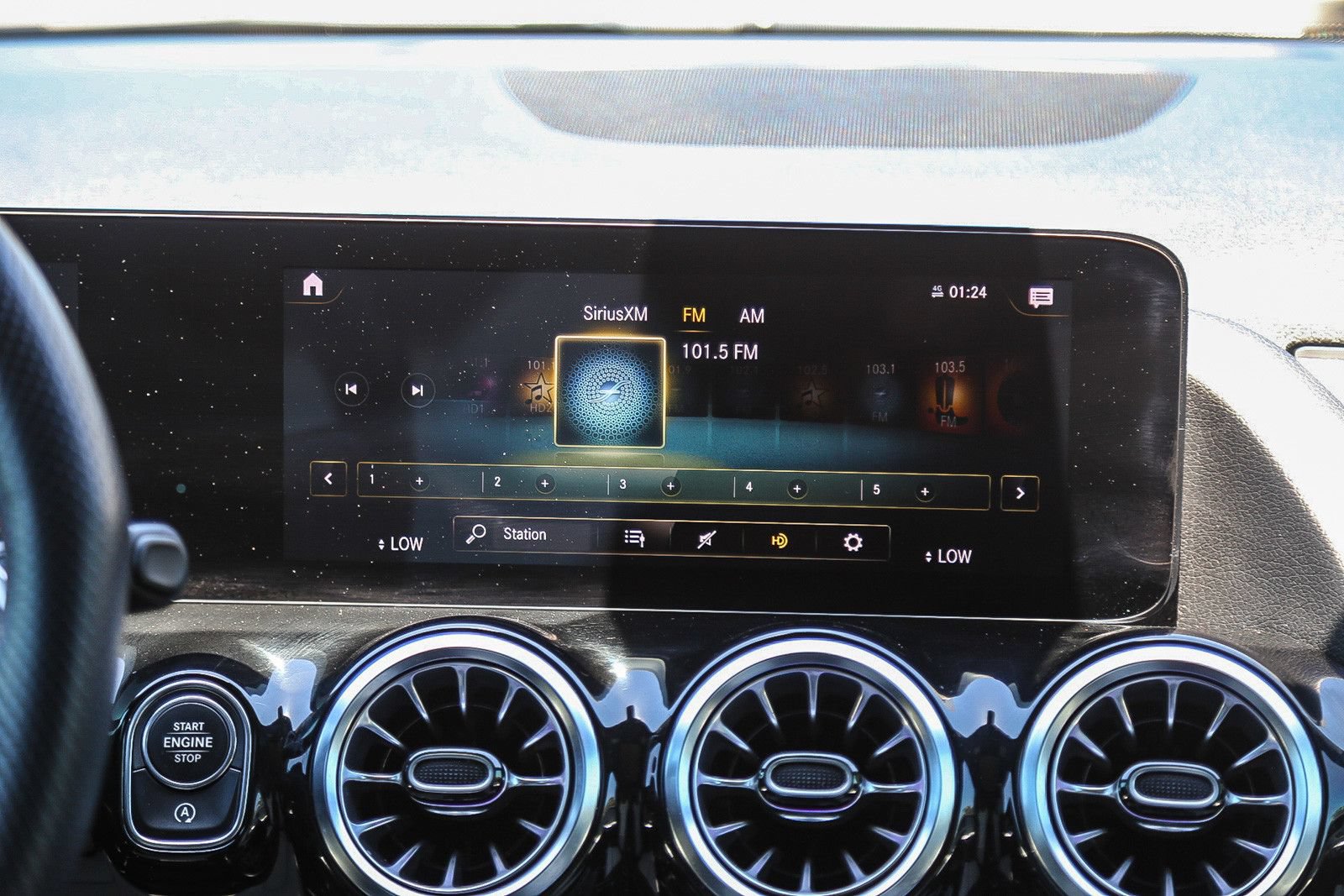 Certified 2022 Mercedes-Benz GLA 35 AMG 4MATIC image 12