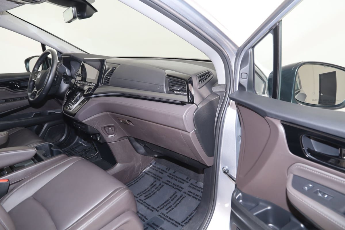 Used 2023 Honda Odyssey Touring image 43