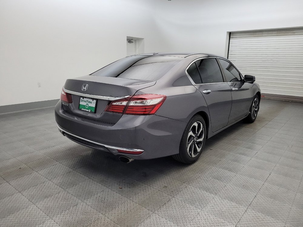 Used 2017 Honda Accord EX-L image 9