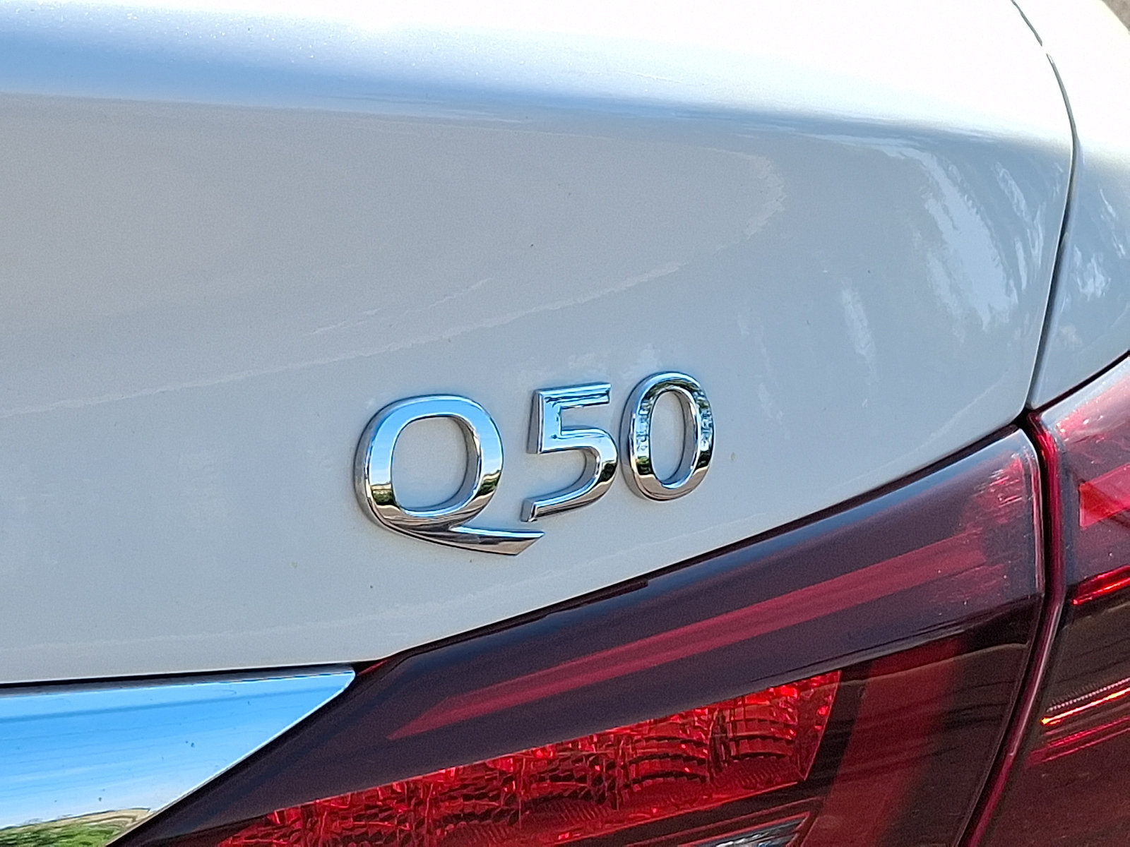 Certified 2023 INFINITI Q50 Luxe w/ Cargo Package AWD/4WD image 31