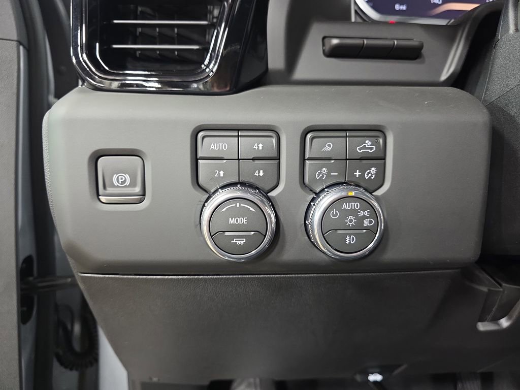 New 2026 GMC Sierra 2500 AT4X w/ LPO, Black Badging Package AWD/4WD image 24