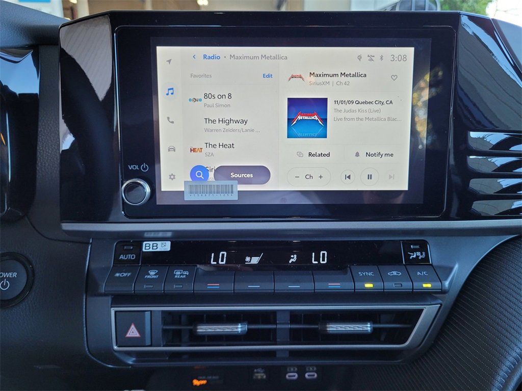 New 2026 Toyota Camry SE image 9