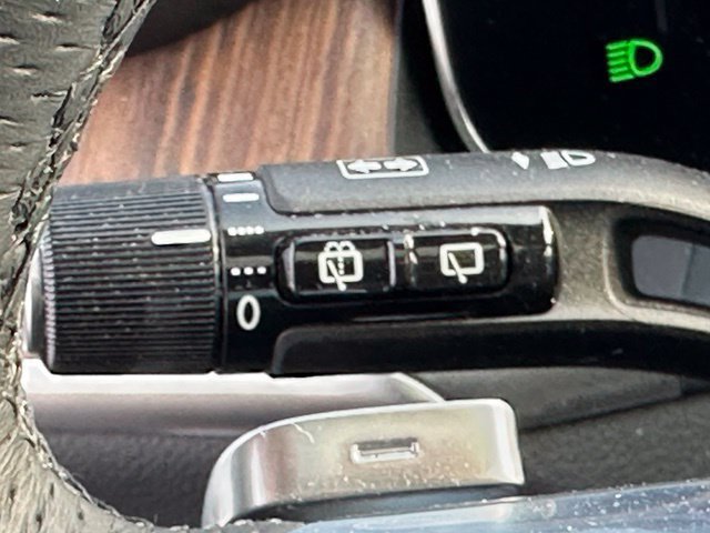 Certified 2024 Mercedes-Benz GLC 300 4MATIC image 19