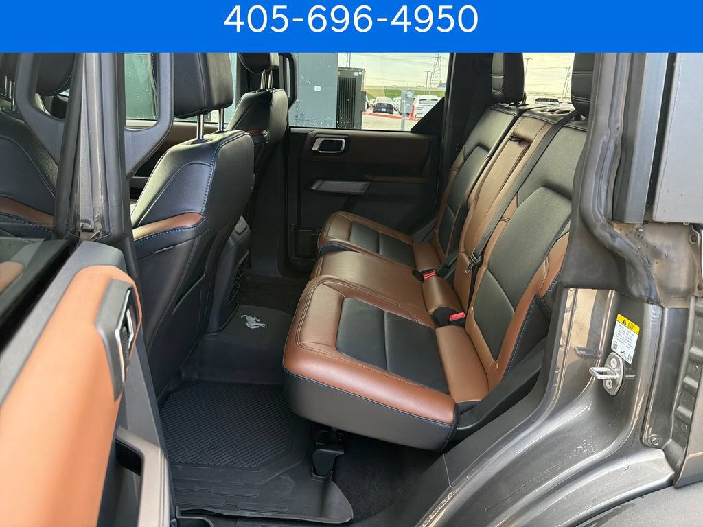 Used 2023 Ford Bronco Outer Banks w/ Sasquatch Package AWD/4WD image 27