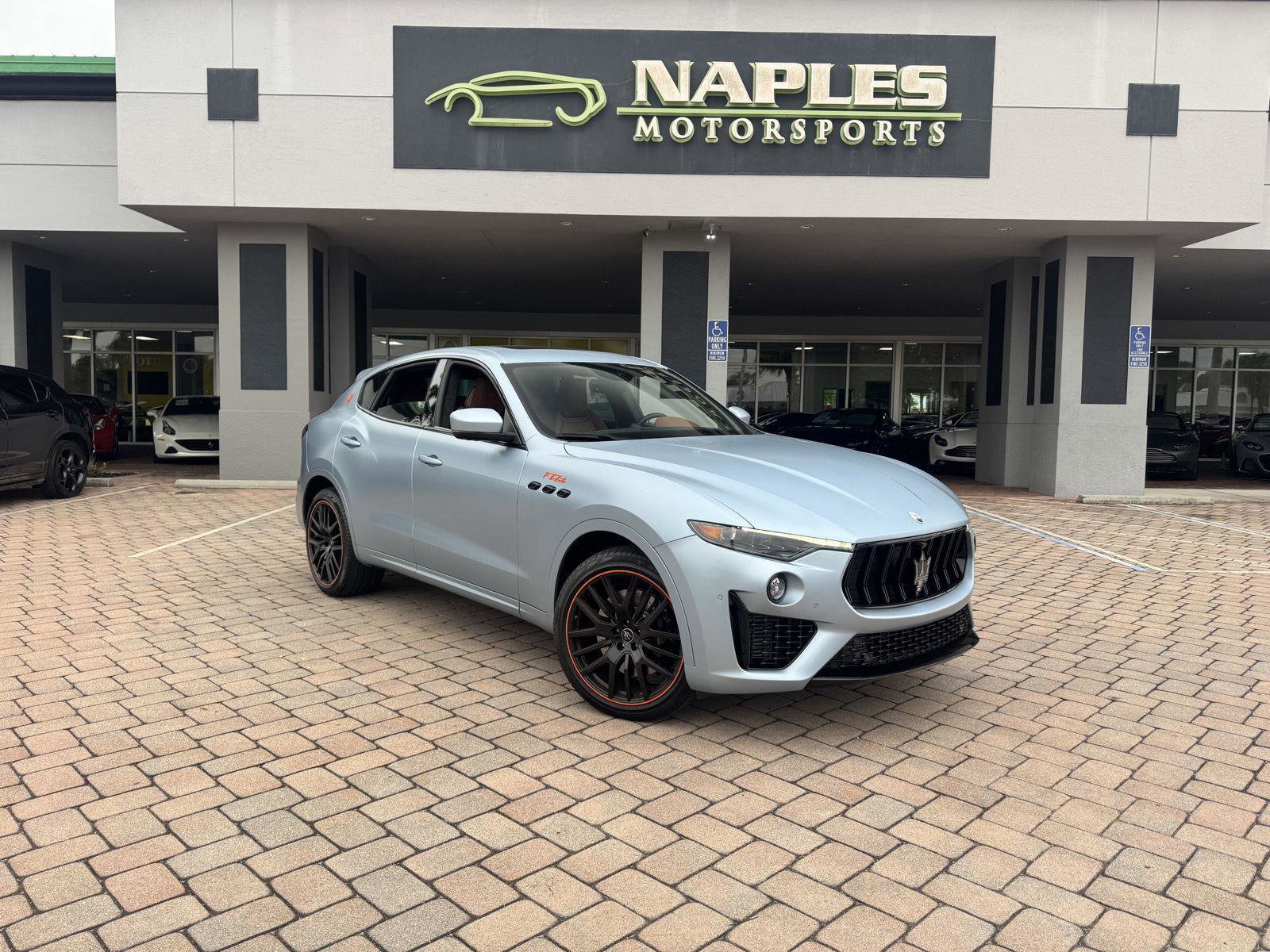 Used 2023 Maserati Levante F Tributo image 4
