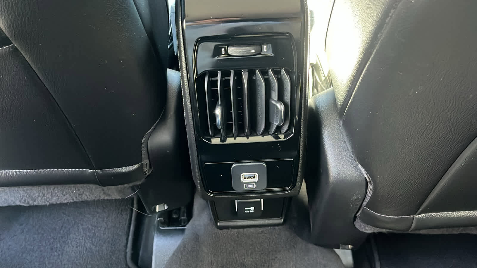 Used 2022 Jeep Compass Limited AWD/4WD image 25