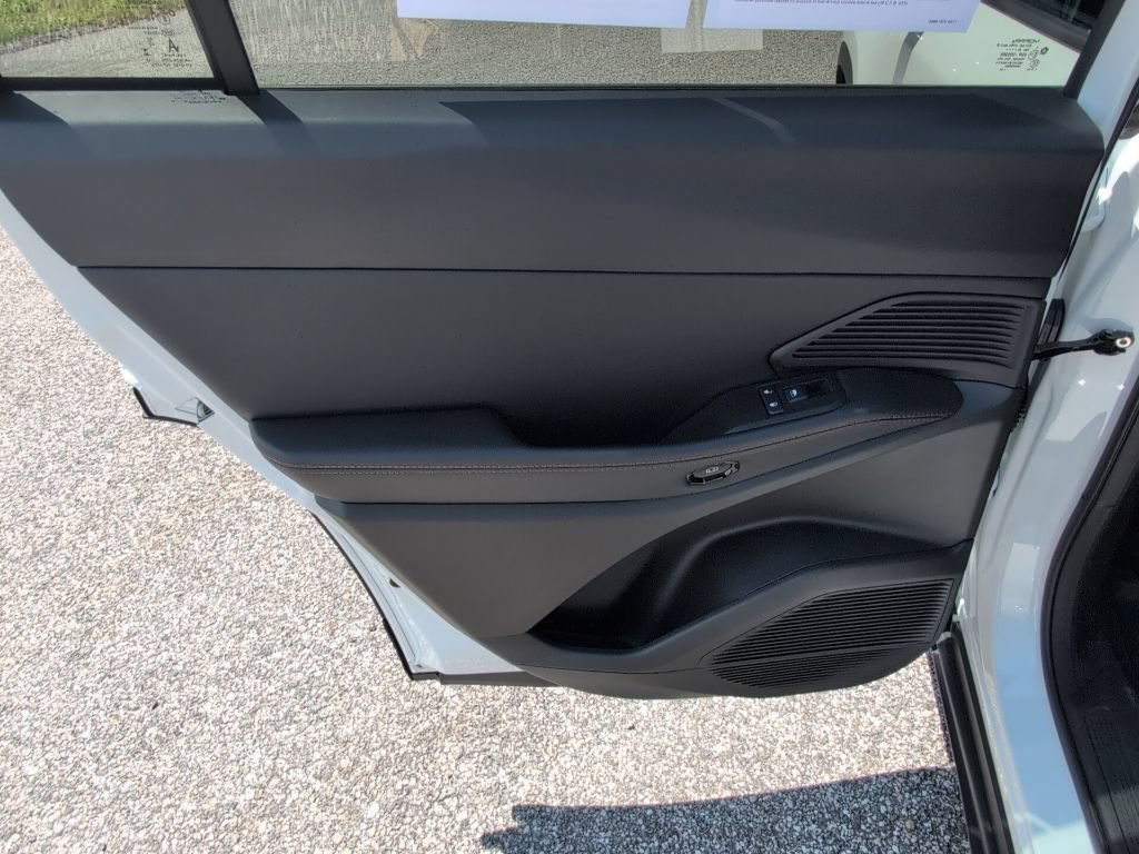 Used 2026 Jeep Cherokee Limited AWD/4WD image 14