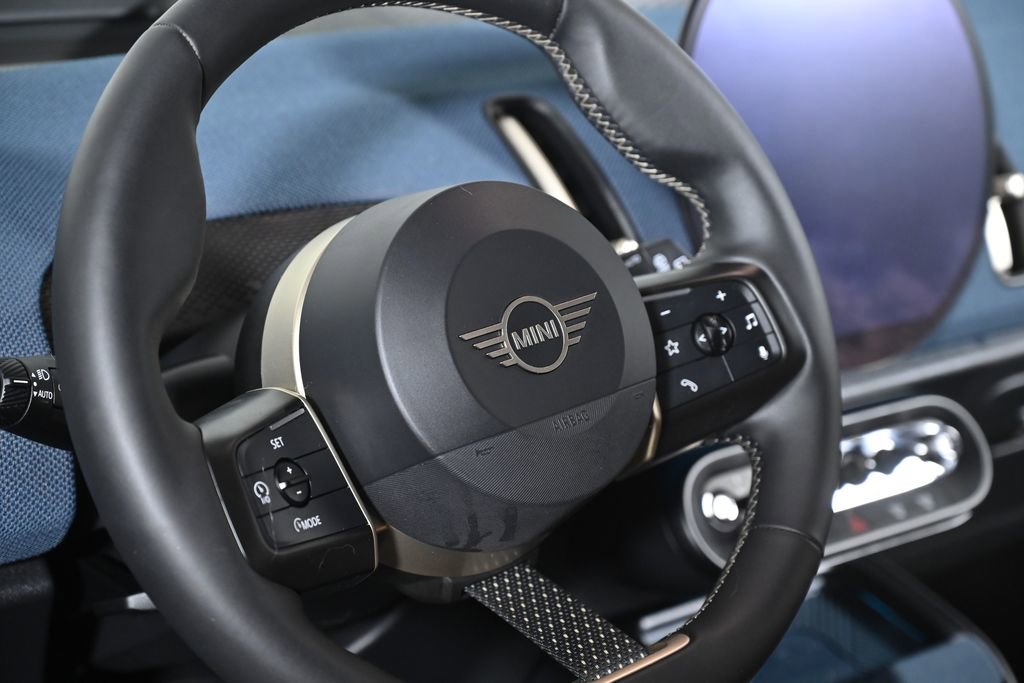 Certified 2025 MINI Cooper Countryman S image 16