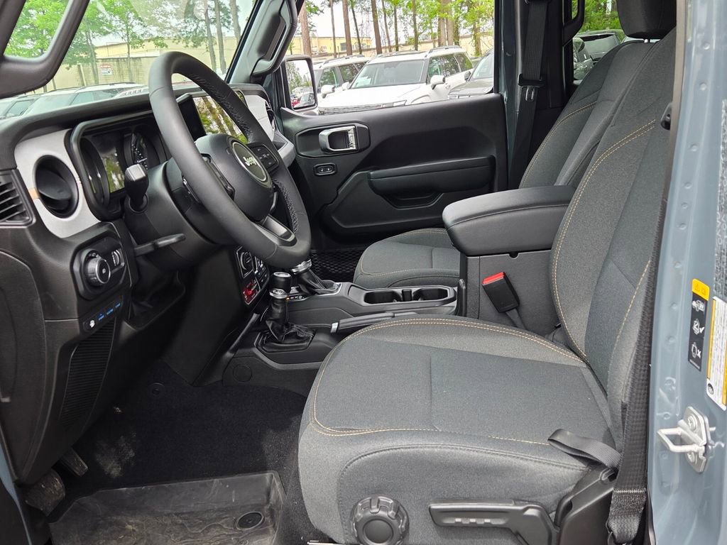 Used 2025 Jeep Wrangler Unlimited Sport S 4xe image 5