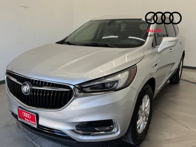 Used 2020 Buick Enclave Essence w/ Sound and Sites Package FWD image 3