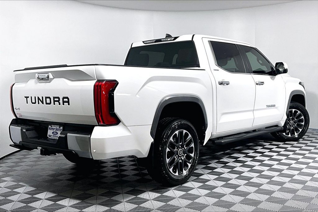 Used 2024 Toyota Tundra Limited w/ Power Package AWD/4WD image 12