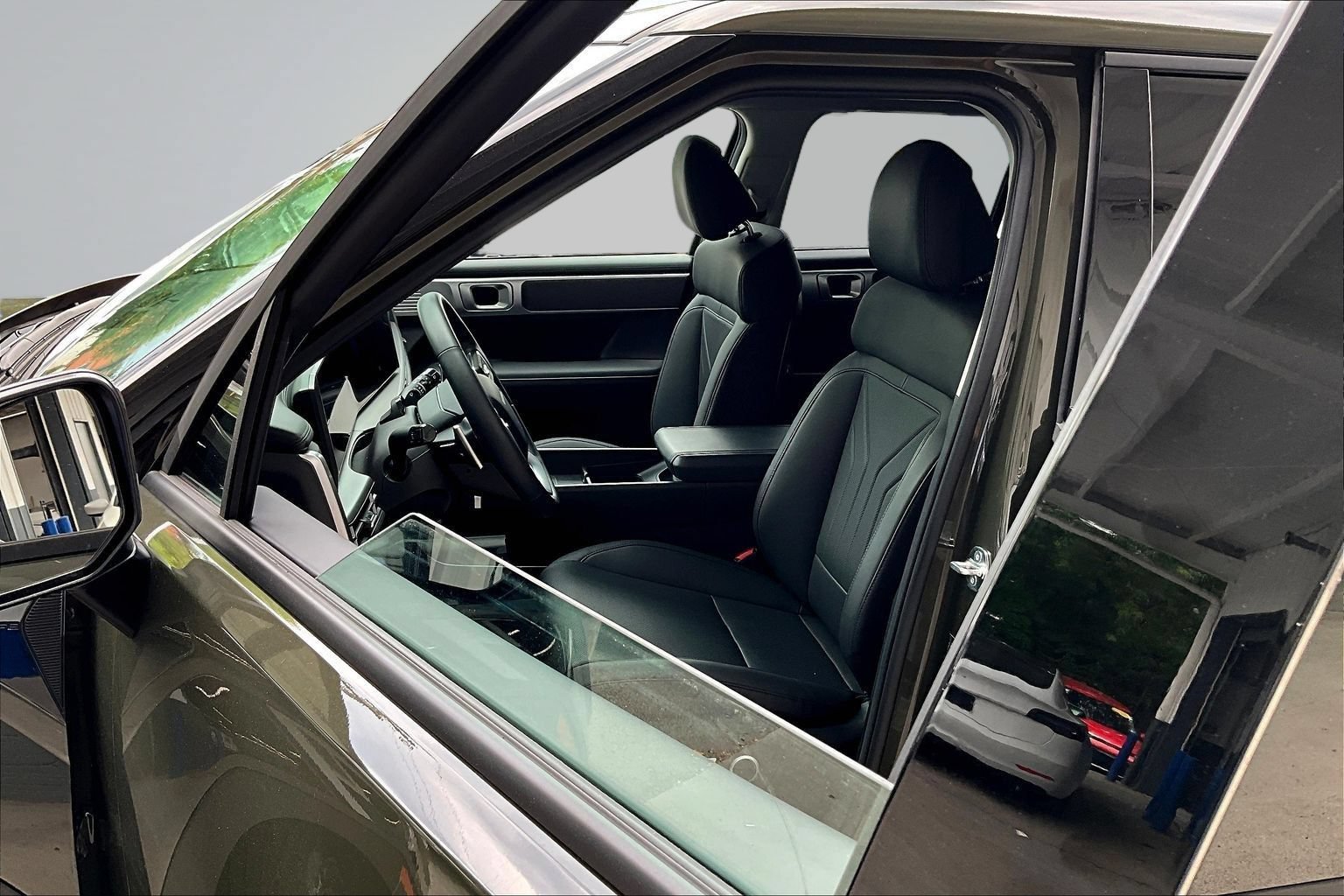 Used 2025 Hyundai Santa Fe SEL FWD image 22