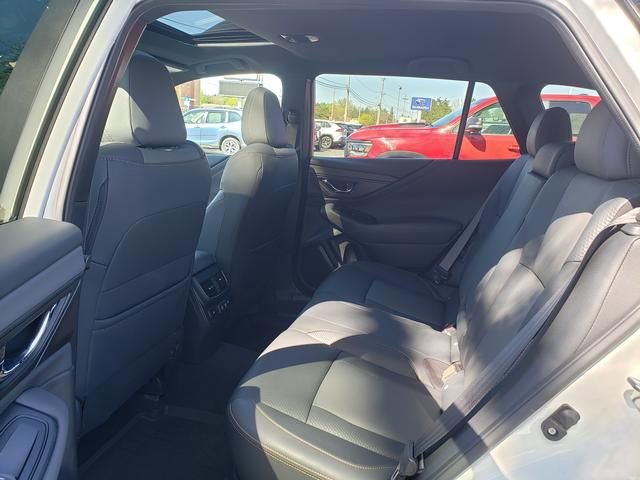 Used 2022 Subaru Outback Wilderness w/ Wilderness Package AWD/4WD image 12