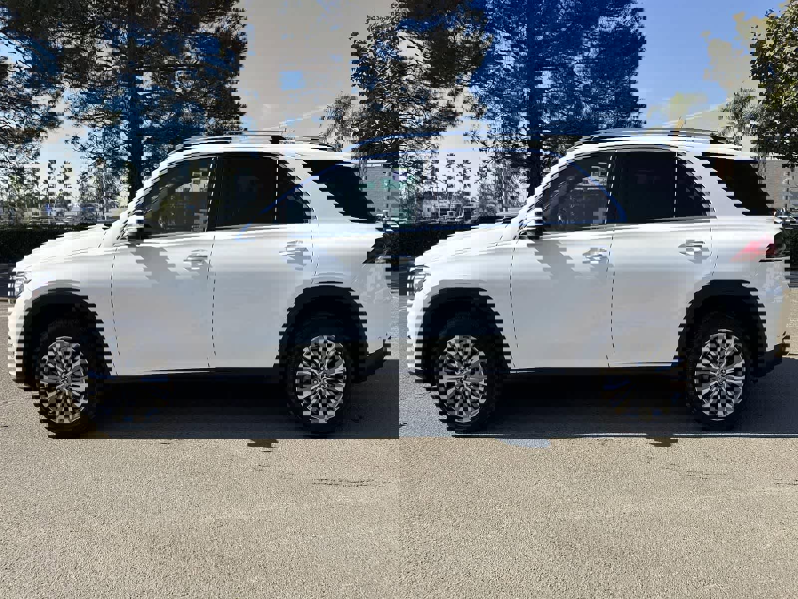 Used 2022 Mercedes-Benz GLE 350 image 5