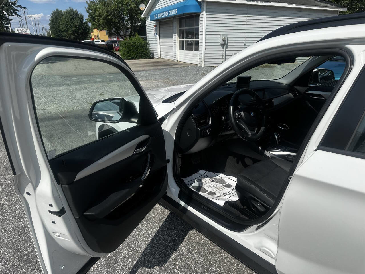 Used 2015 BMW X1 xDrive28i image 11