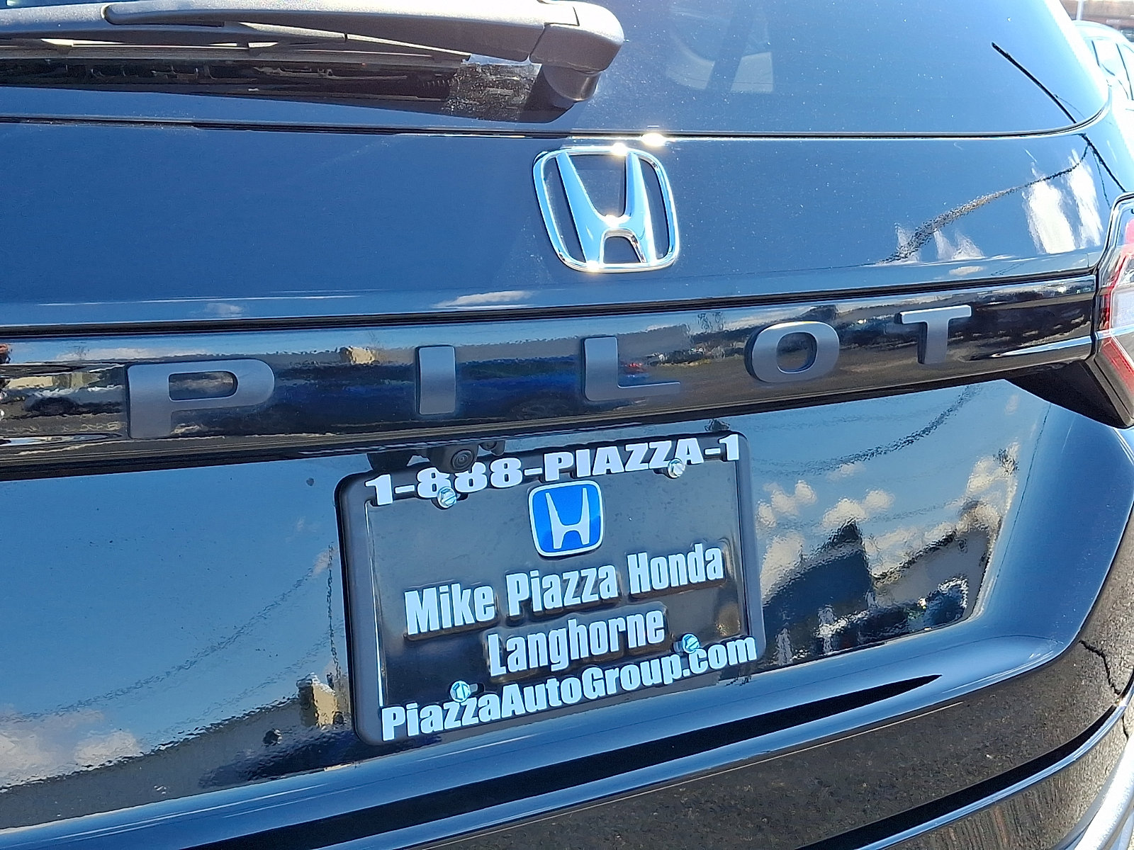 Used 2025 Honda Pilot EX-L image 30