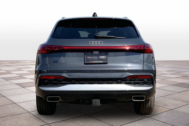 Certified 2025 Audi Q5 Premium w/ Convenience Package AWD/4WD image 4