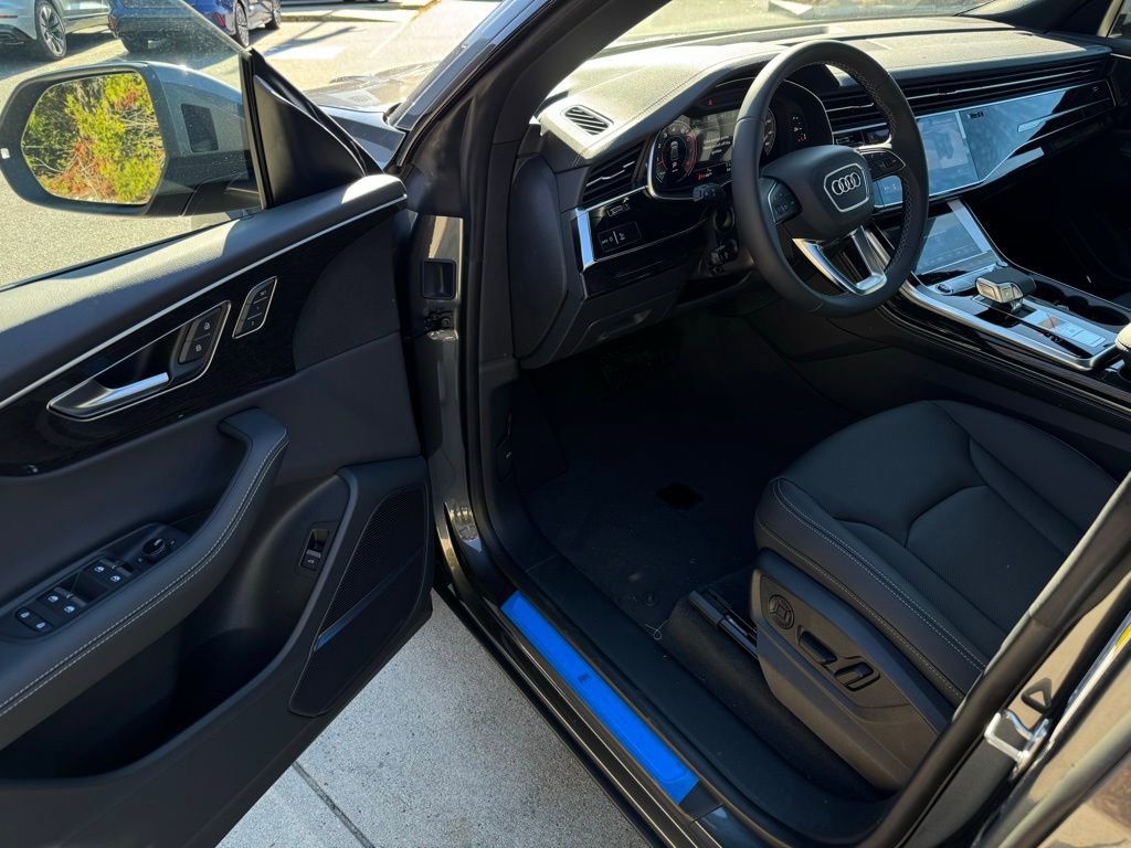 New 2026 Audi Q8 Premium Plus image 17