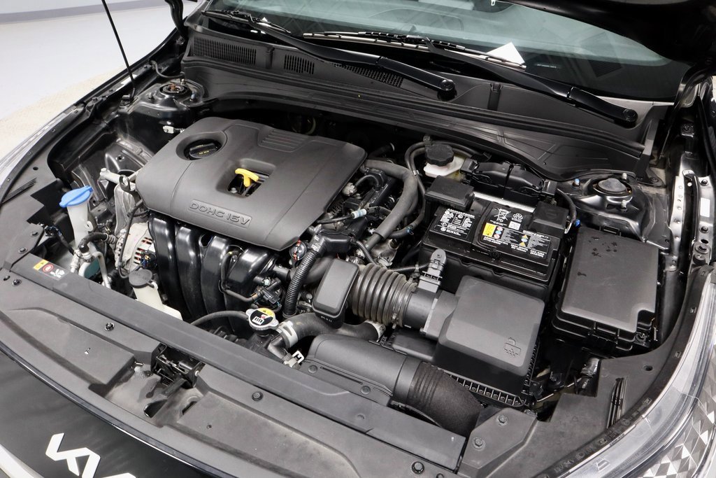 Used 2024 Kia Forte GT-Line w/ GT-Line Premium Package image 16