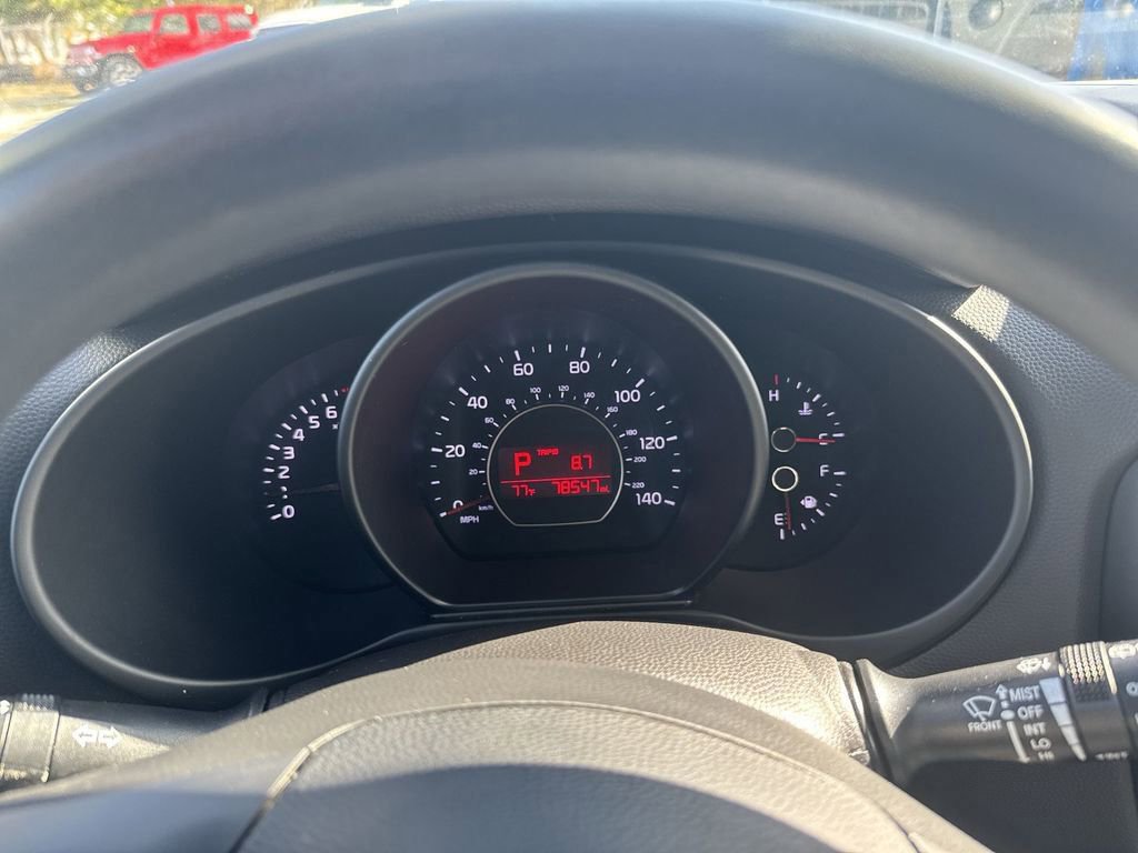 Used 2016 Kia Soul image 12